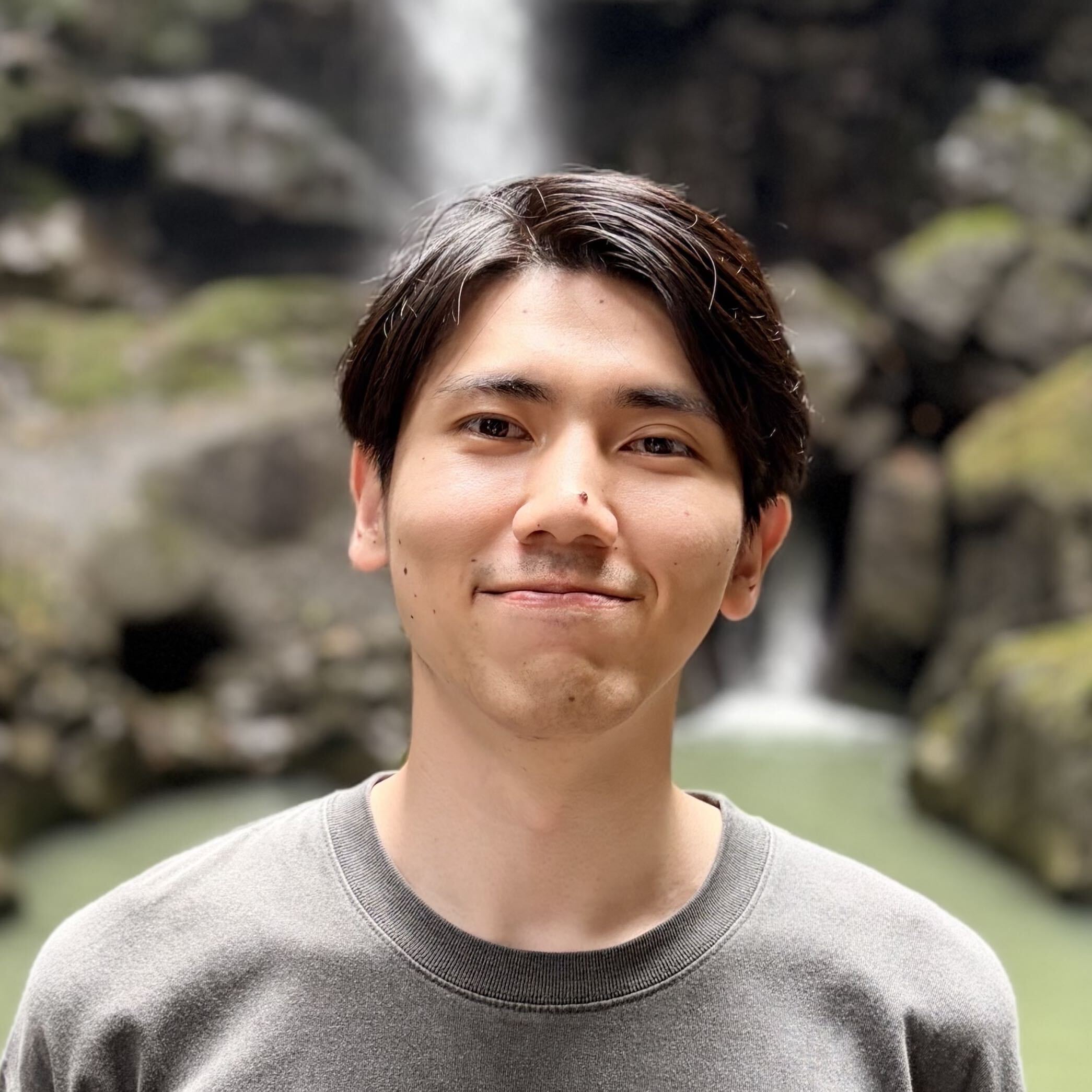 南川 健志郎 氏